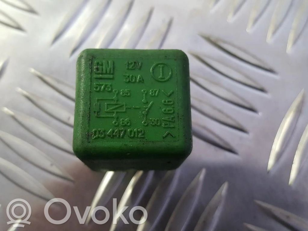 Otros relés   03447012,12V30A573,03447012,12V30A573
