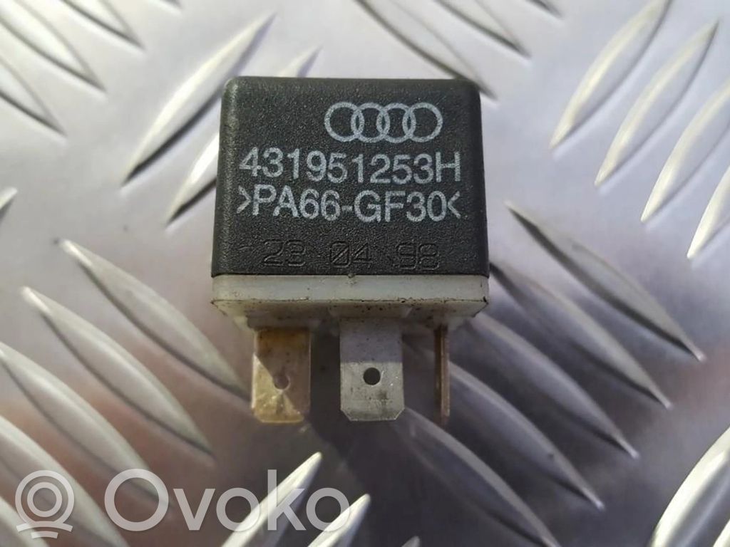 Volkswagen PASSAT B3 Altri relè