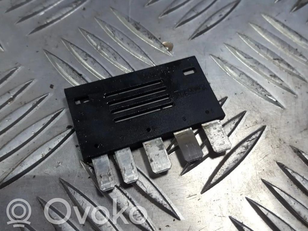 Otros relés   9442190A,9442190A