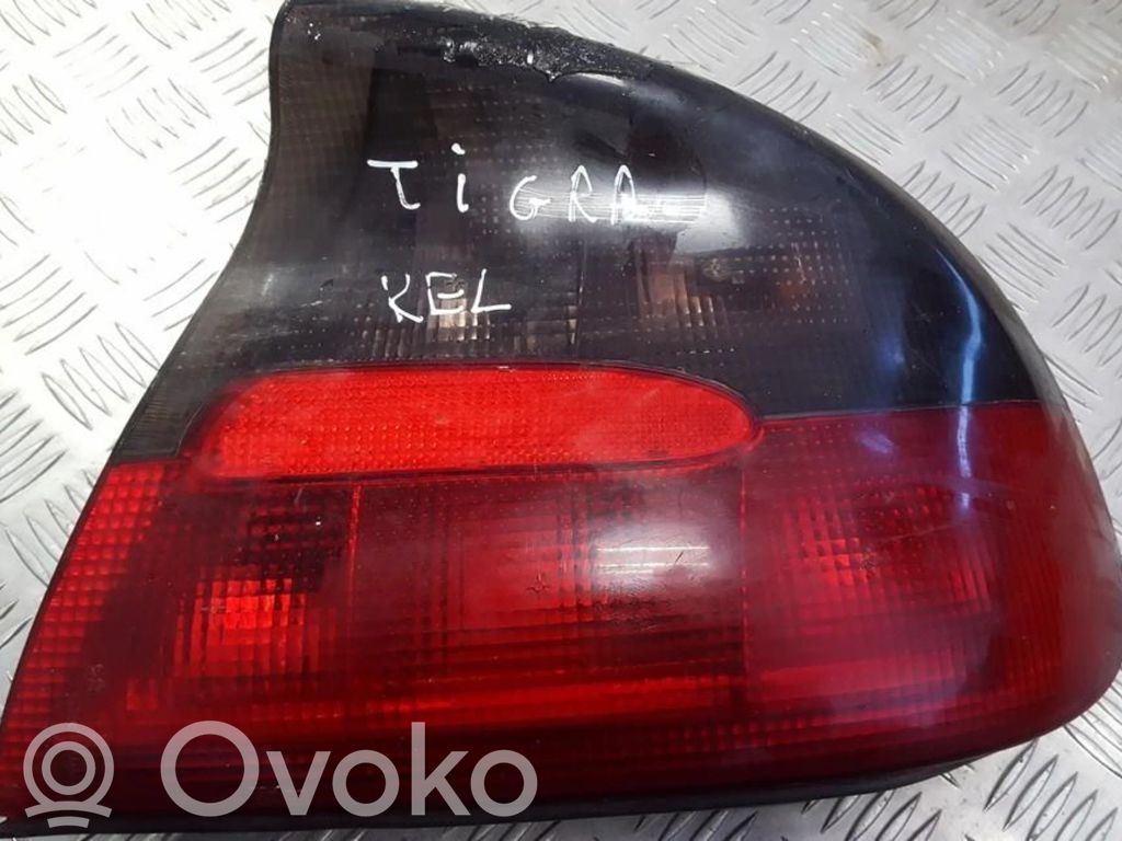 Rear/tail lights