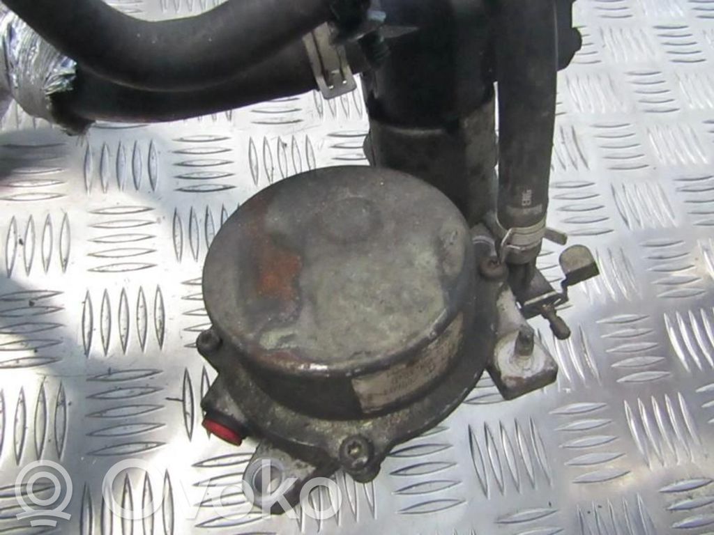Ford Mondeo Mk III Pompa a vuoto