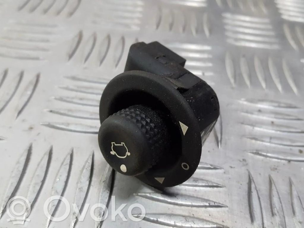 Interruptor del espejo lateral   93BG17B676BA,93BG17B676BA,93BG17B676BA,93BG17B676BA