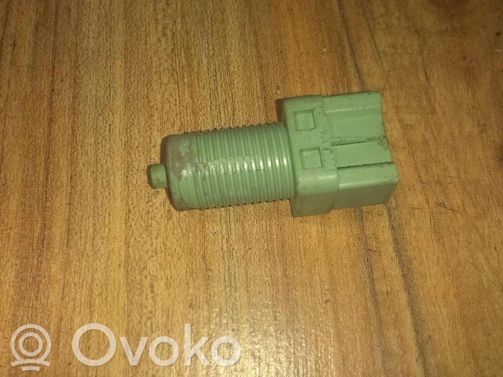 Renault Scenic I Comutator senzor pedală frână 