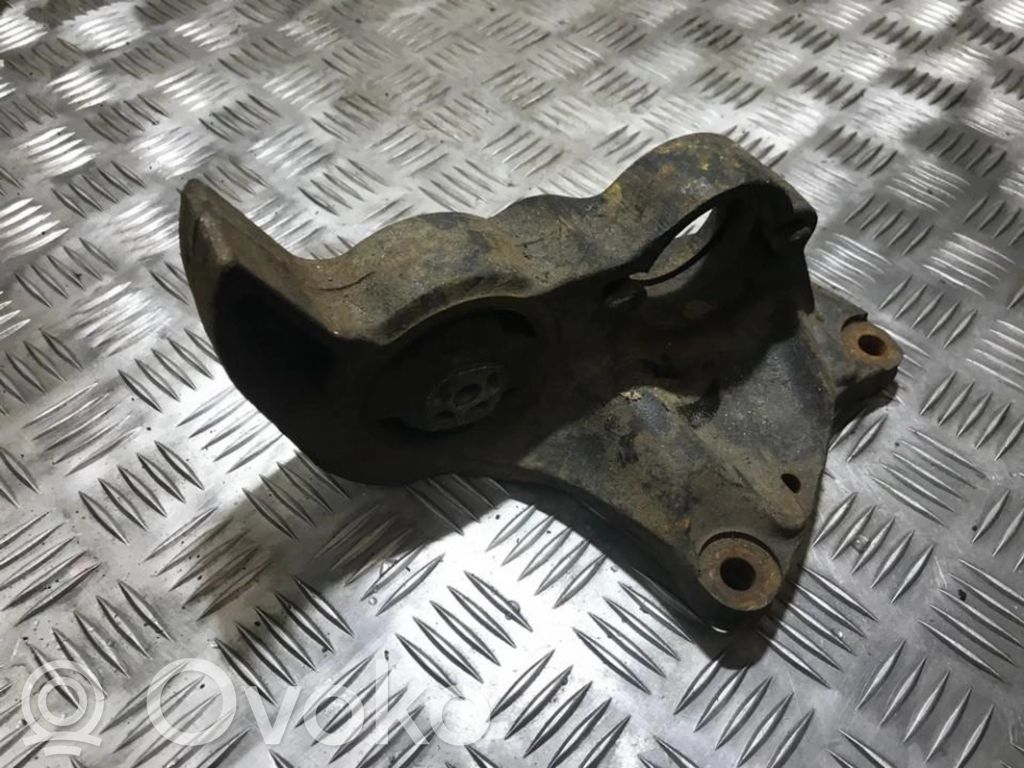 Peugeot 308 Moottorin kiinnikekorvake