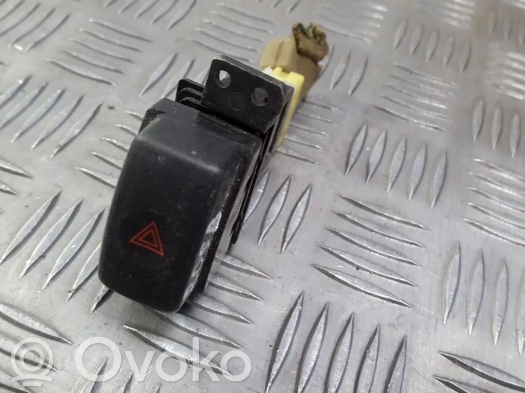 Comutator lumini pericol   NILES06016,06016,06016,NILES06016