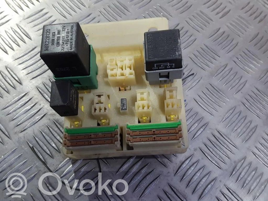 Mitsubishi Carisma Set cutie siguranțe 