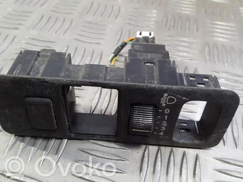 Mitsubishi Space Star Headlight level height control switch 