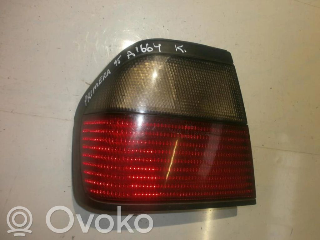 Nissan Primera Luci posteriori 