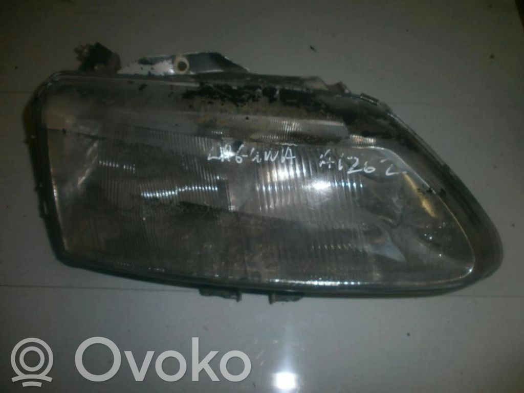 Renault Laguna I Far 