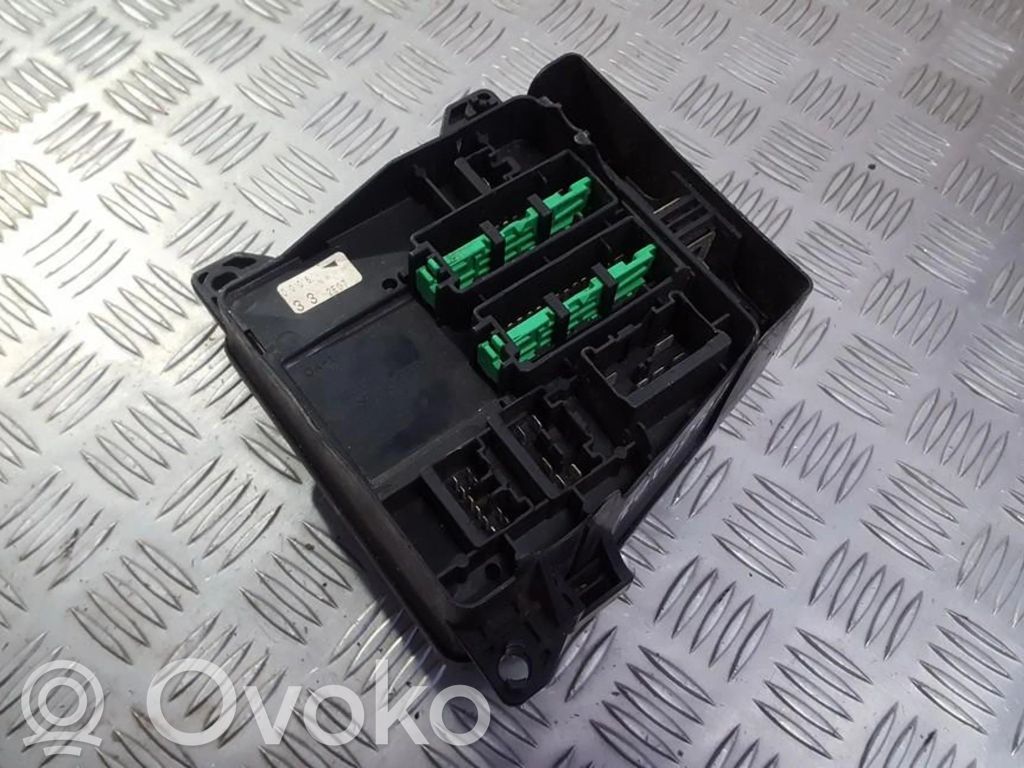 Fuse box set   2E07,2E07