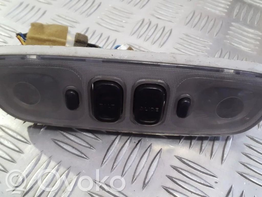 Mazda 626 Luz del asiento delantero