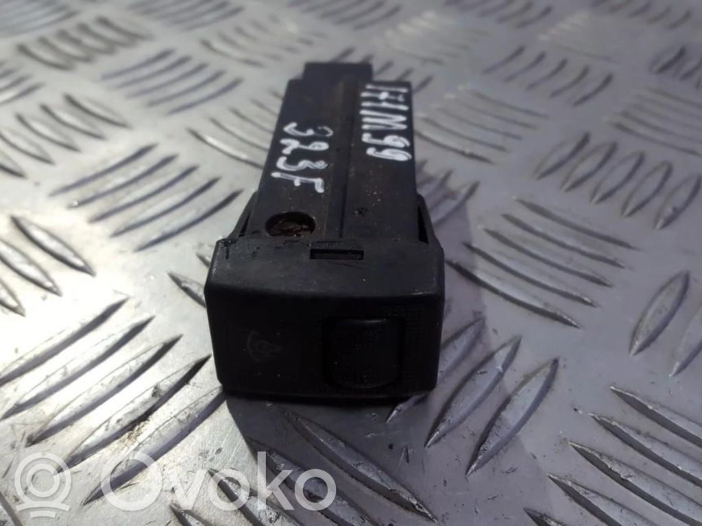 Comutator lumini bord