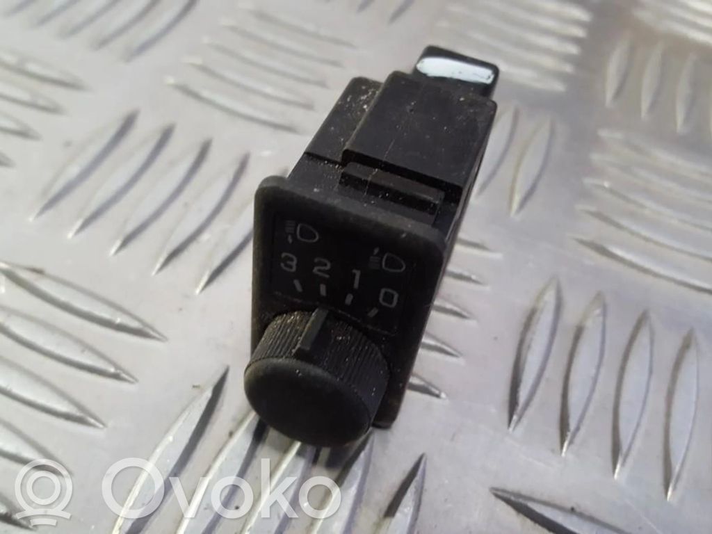 Nissan Primera Headlight level height control switch 