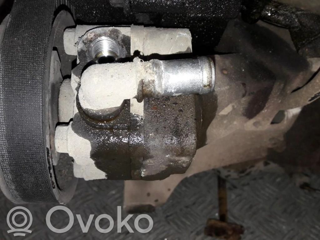 Ohjaustehostimen pumppu   90502550,90502550