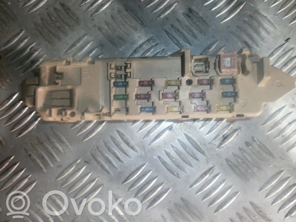 Mazda 323 Set cutie siguranțe 