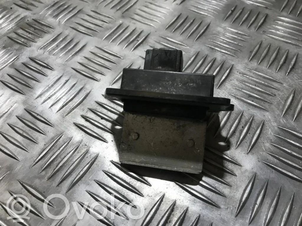 Mazda 626 Heater blower motor/fan resistor 