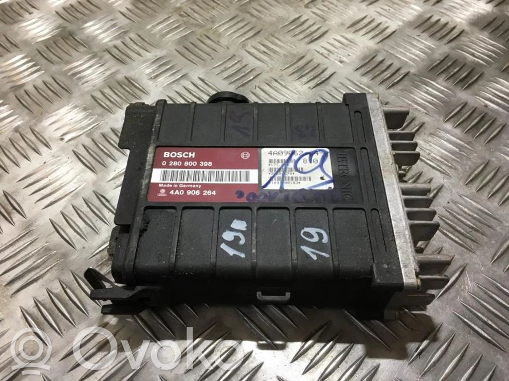 Audi 80 90 S2 B4 Sterownik / Moduł ECU 