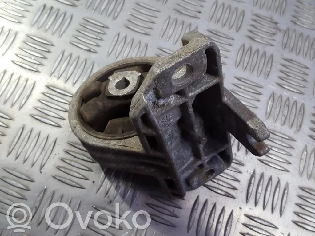 Renault Megane I Engine mount bracket 