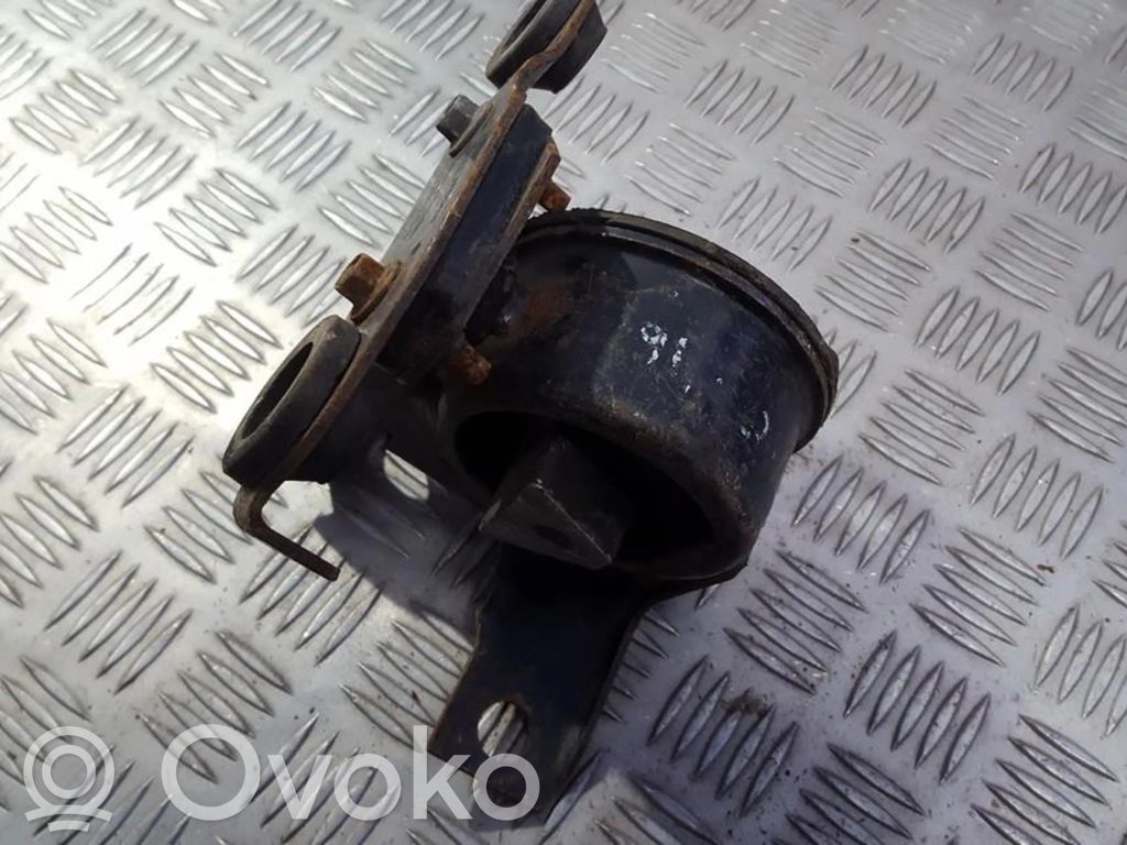Ford Mondeo MK I Engine mount bracket 