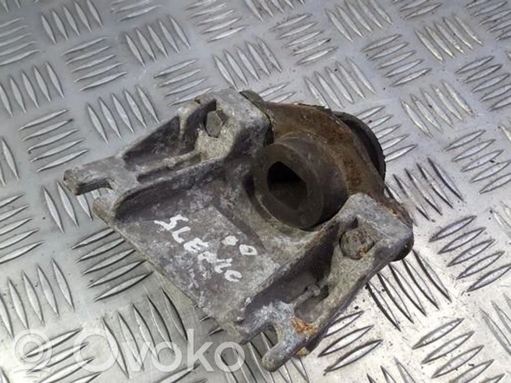 Renault Scenic I Engine mount bracket 