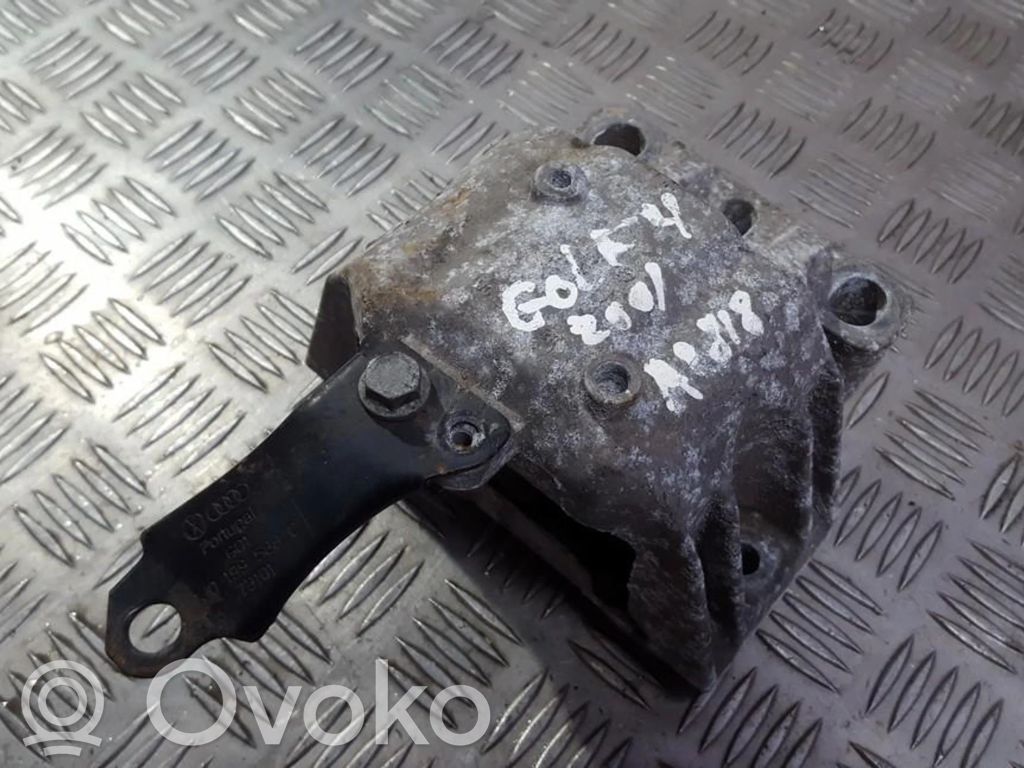 Volkswagen Golf IV Engine mount bracket 
