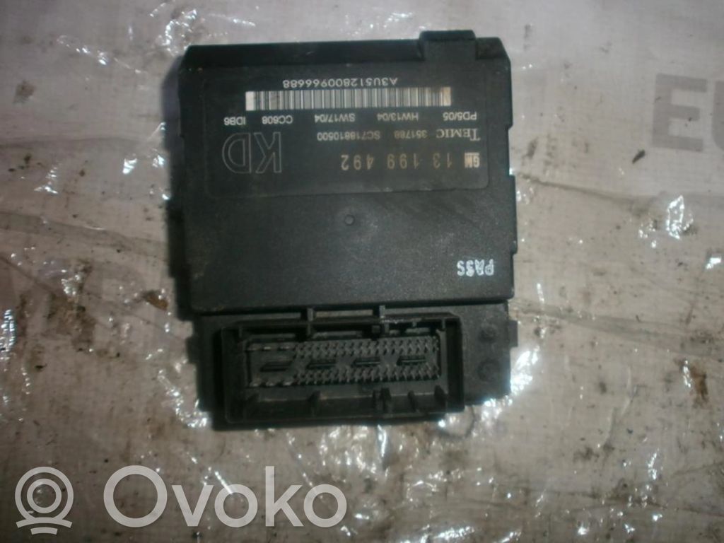 Opel Vectra C Module confort 
