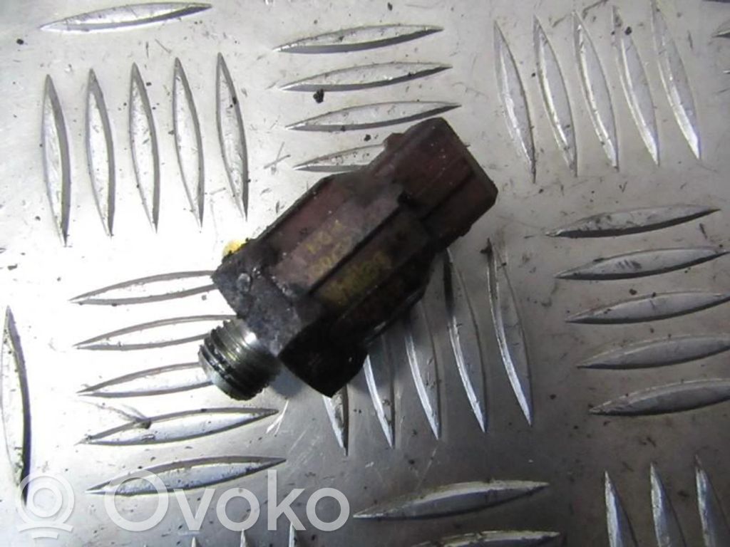 Renault Laguna I Sensor de petardeo del motor 