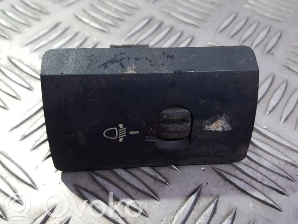 Renault Safrane Headlight level height control switch 