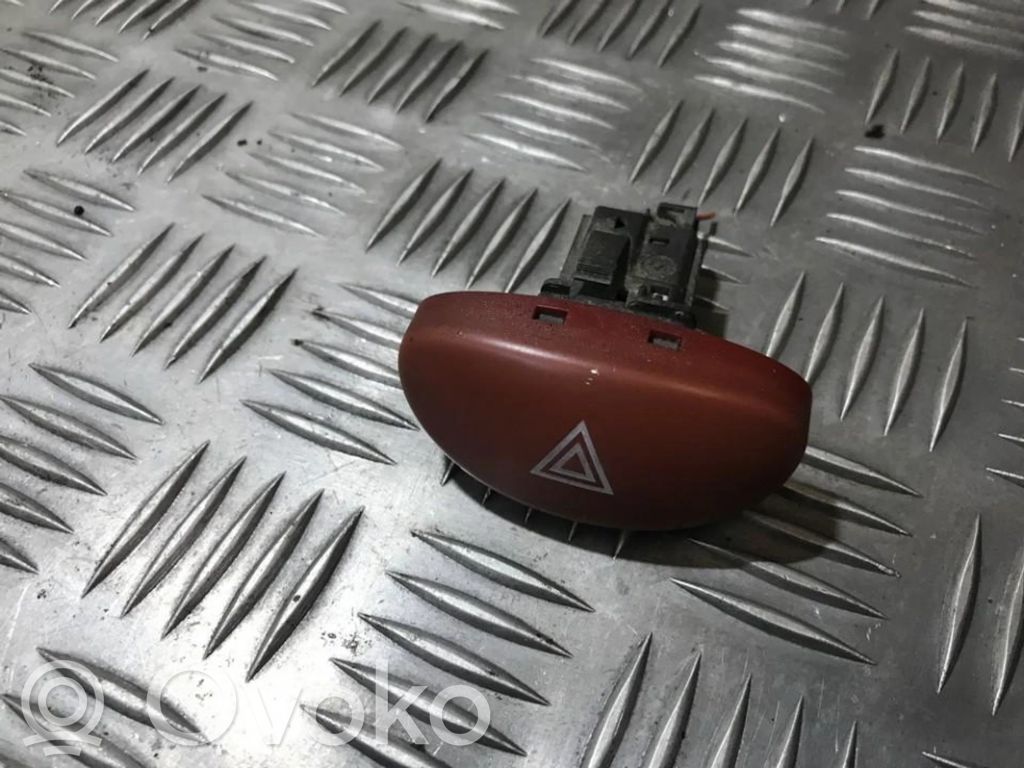 Peugeot 206 Interruttore luci di emergenza