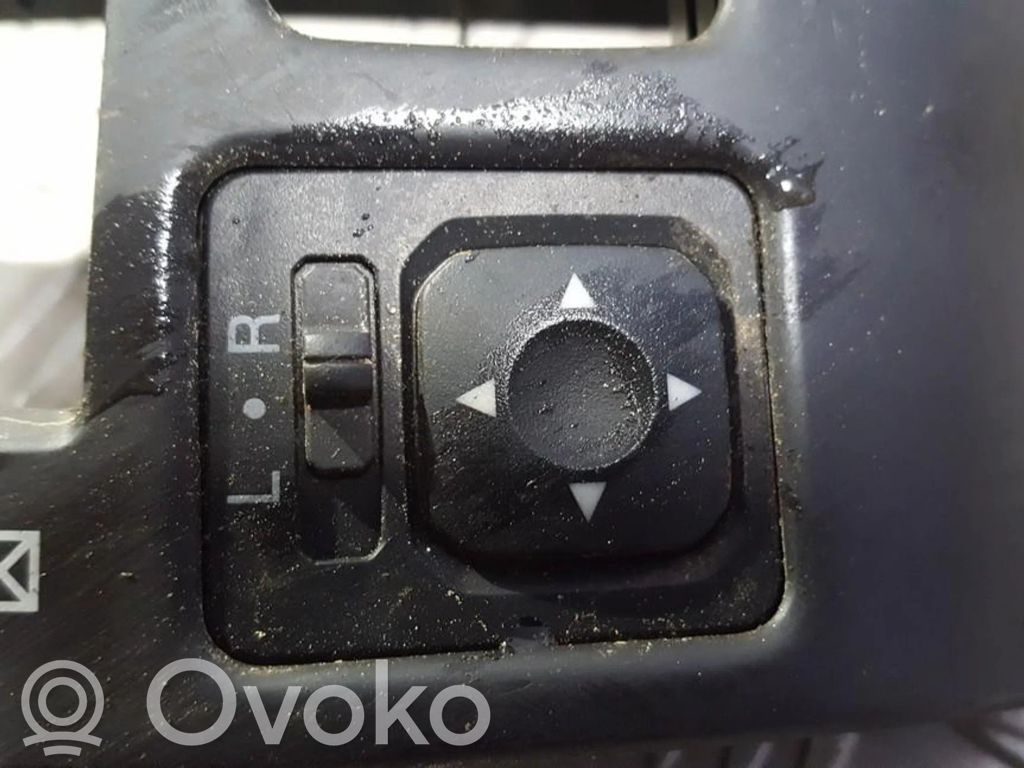 Sivupeilin kytkin   MR190956,MR190956