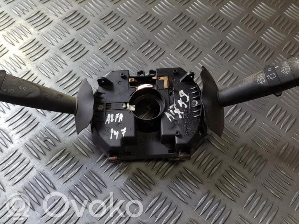 Alfa Romeo 147 Manetka / Przełącznik kierunkowskazów wycieraczek 