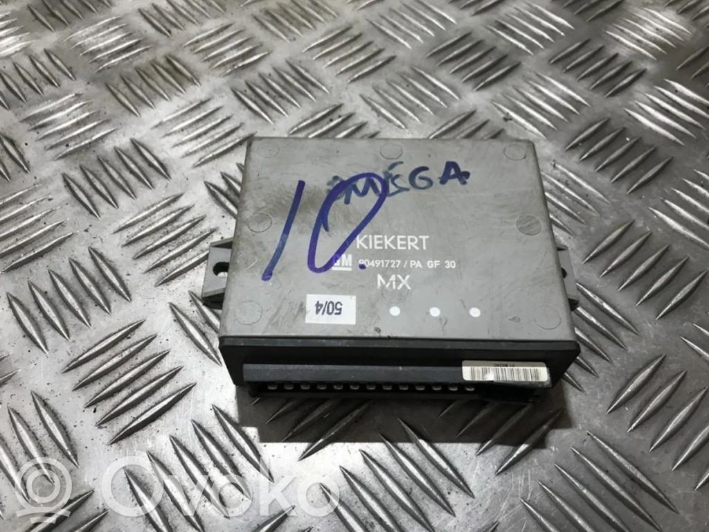 Sonstige Steuergeräte / Module   90491727,90491727