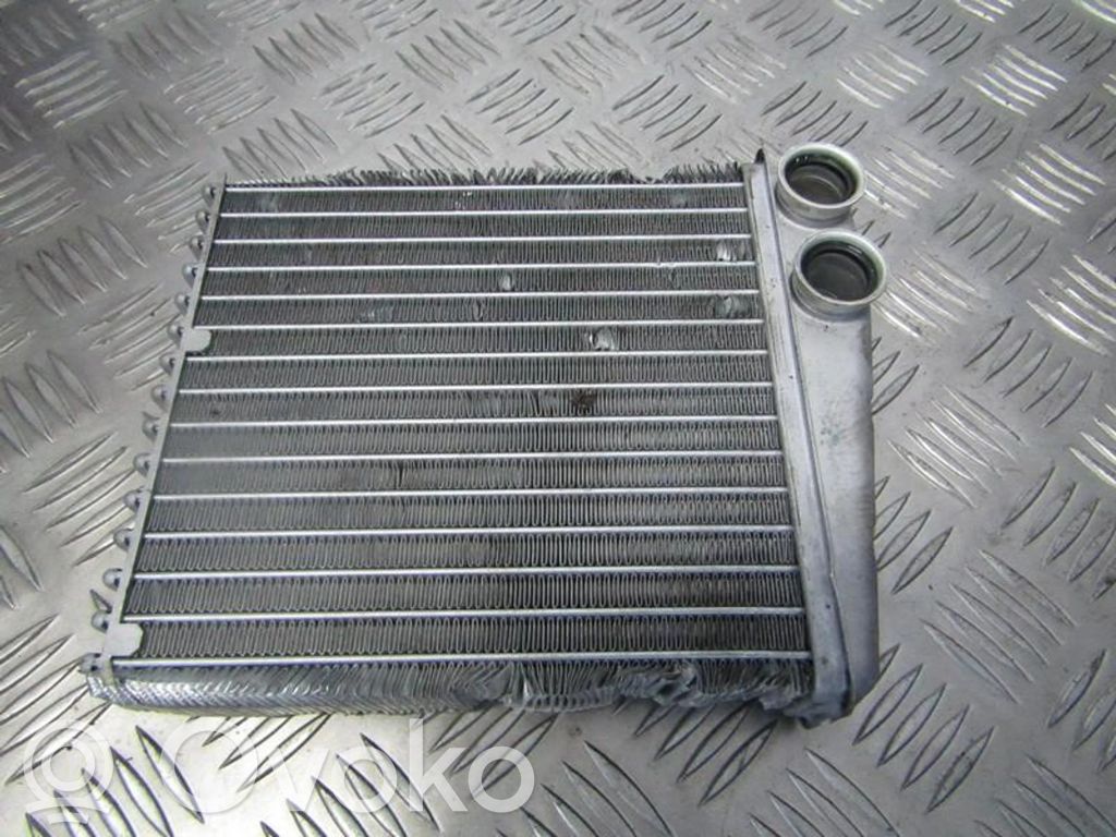Nissan Note (E11) Radiatore riscaldamento abitacolo