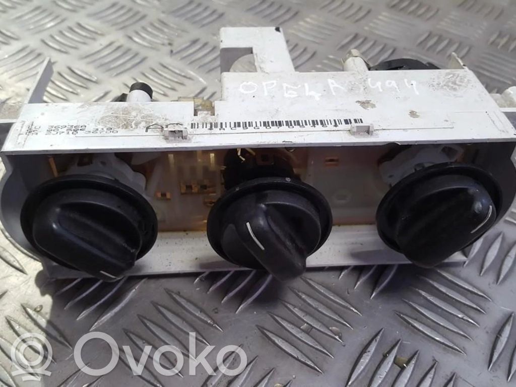 Opel Vectra B Unitate control climatizare 