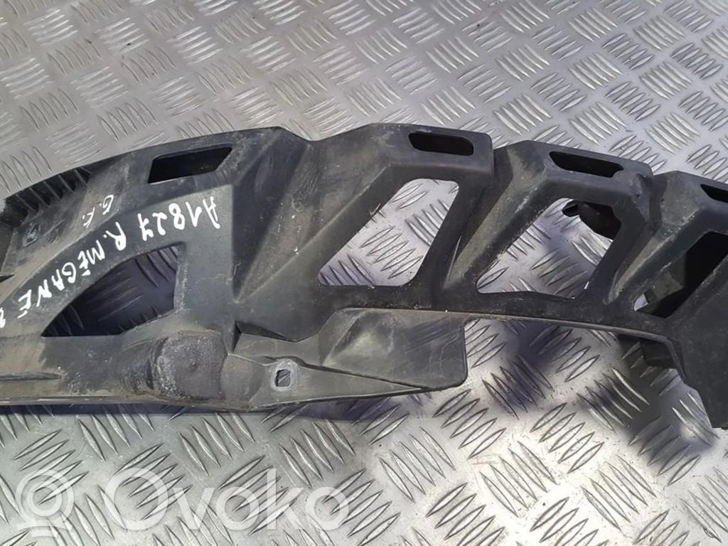 Renault Megane II Staffa di rinforzo montaggio del paraurti posteriore
