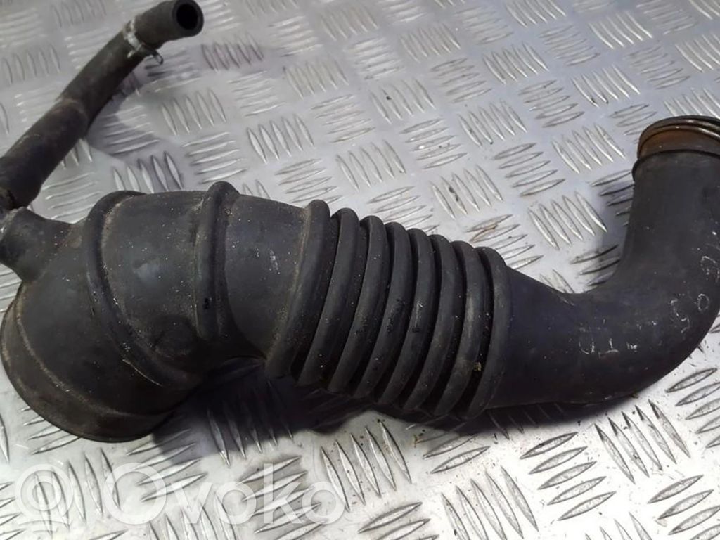 Furtun/conductă intercooler   MD188983,MD188983