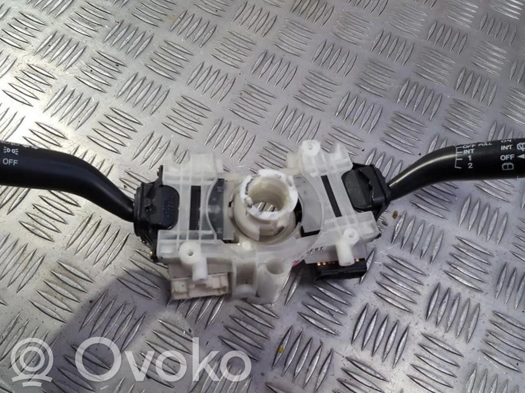 Mazda 323 F Commodo, commande essuie-glace/phare 
