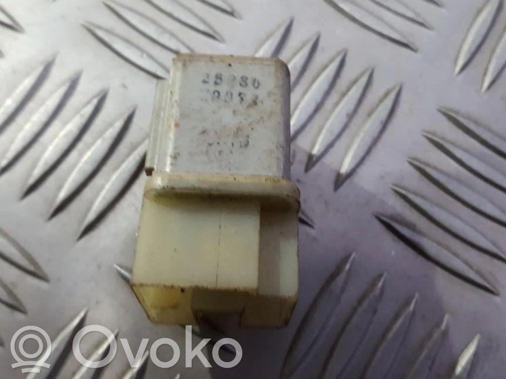 Nissan Primera Altri relè 