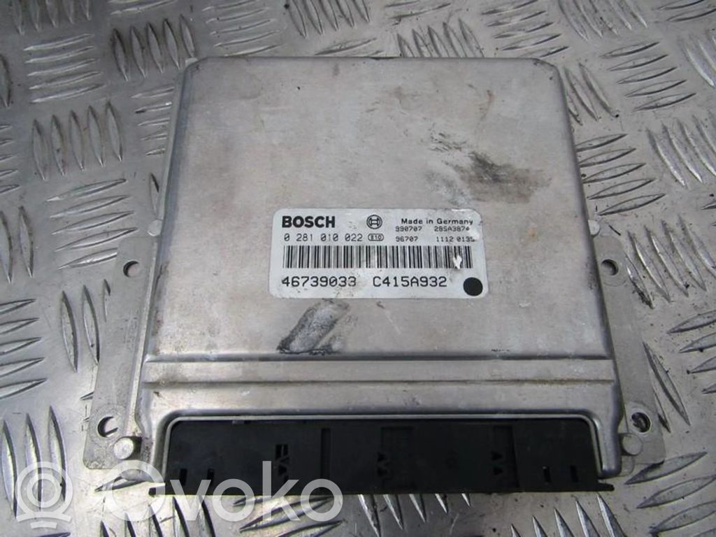 Alfa Romeo 156 Engine control unit/module 