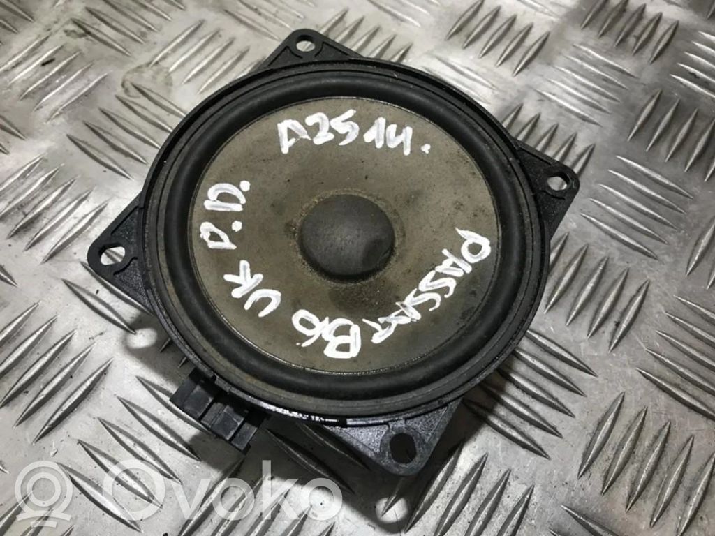 Volkswagen Golf V Altoparlante portiera anteriore