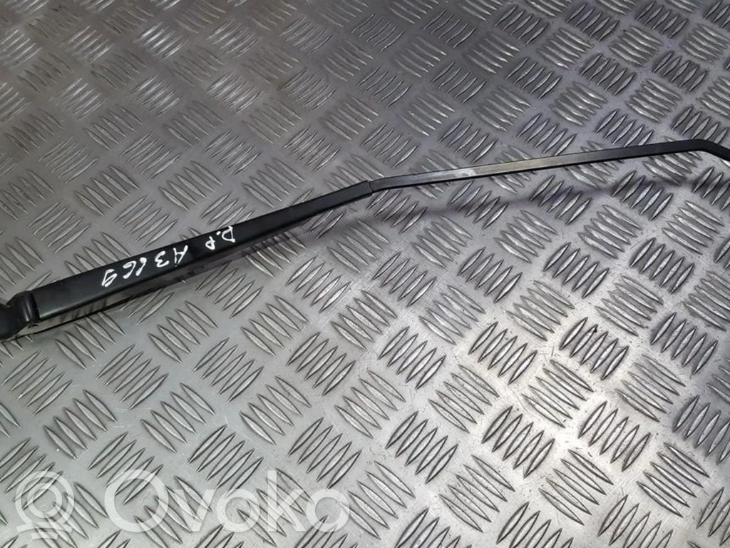 Audi A3 S3 8L Braccio della spazzola tergicristallo anteriore