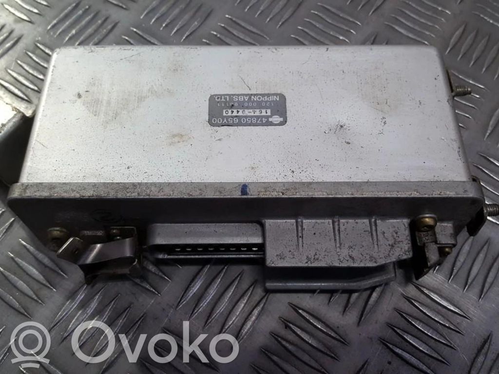 Nissan Sunny Sterownik / moduł ABS 