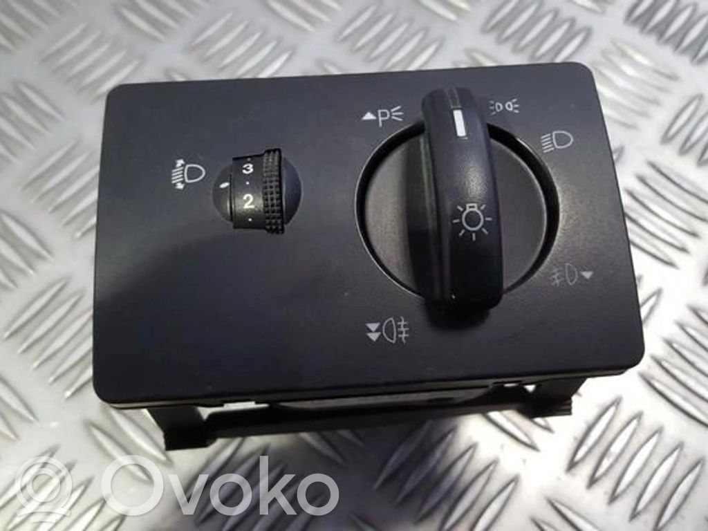 Lichtschalter   4M5T13A024MA,4986104,4986104,4M5T13A024MA