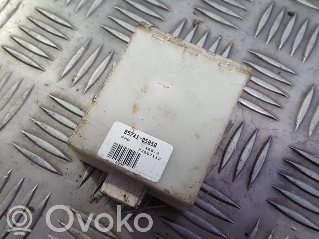 Toyota Avensis T250 Alte unități/module de control 