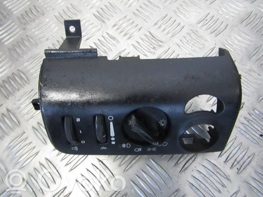 Light switch   04685638,36033E,04685638,36033E