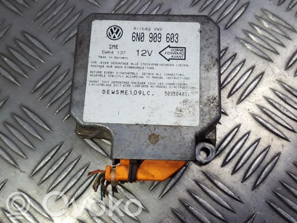 Volkswagen Sharan Unitate/modul de comandă airbaguri 