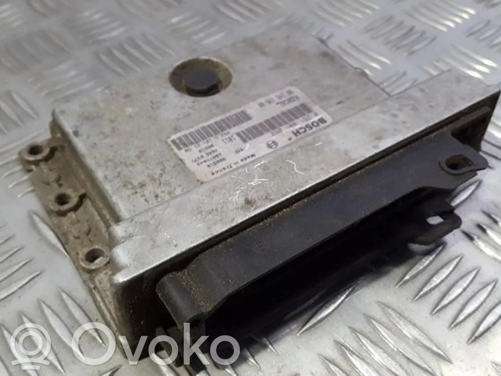 Unidad de control/módulo del motor   9624519580,0281001262,0281001262,28RTD845,9624519580