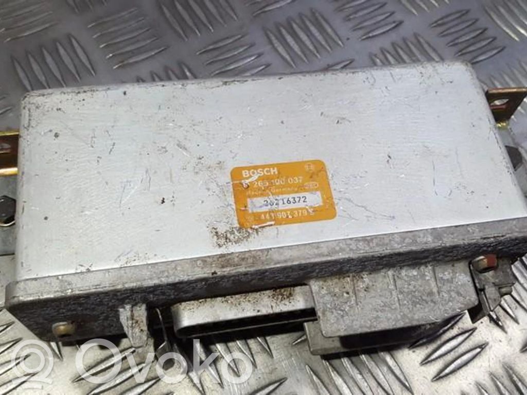 Unidad de control/módulo del ABS   0265100037,443907379C,0265100037,443907379C