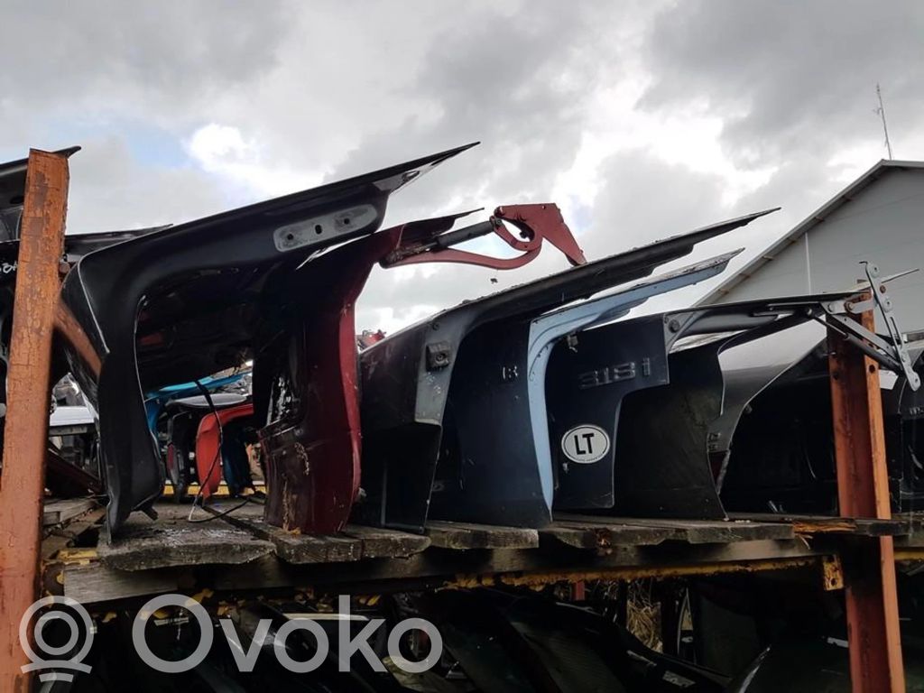 Peugeot 406 Puerta del maletero/compartimento de carga 