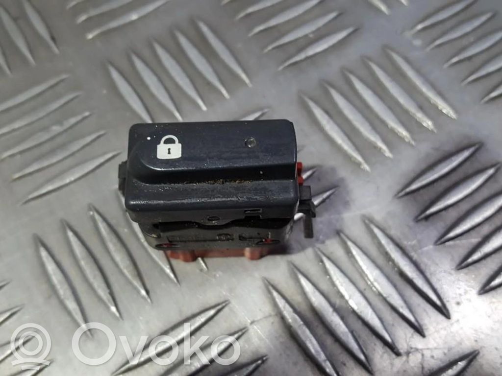 Central locking switch button   060035A,2648802,060035A,2648802